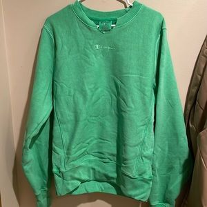 Vintage- style green Champion sweatshirt